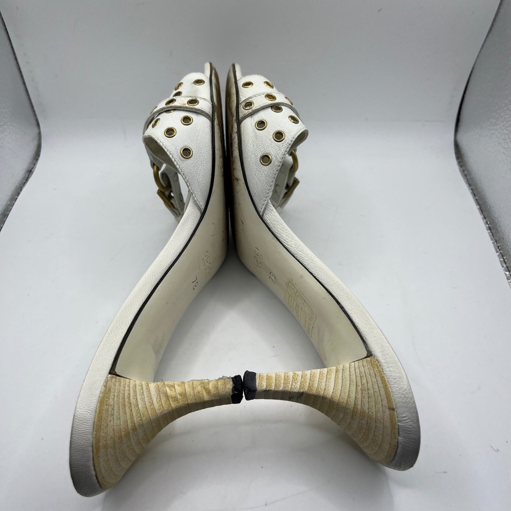 Gucci White Leather Studded Buckle Slide Heels Sandals‎ Women's Size 7B - Picture 4 of 8